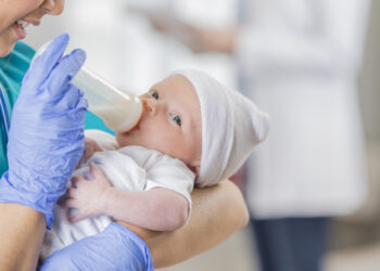 Comment s'occuper d'un bébé de 10 mois ?