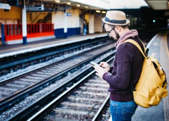 Comment telephoner à l etranger avec son portable ?