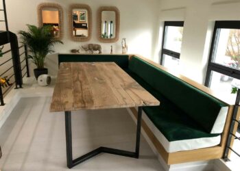 Comment traiter une table en chêne brut ?