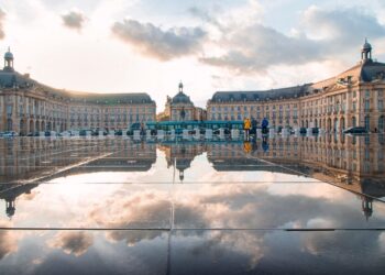 Comment trouver les noms des habitants d'une ville ?