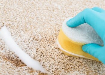 Comment utiliser le bicarbonate de soude sur un tapis ?