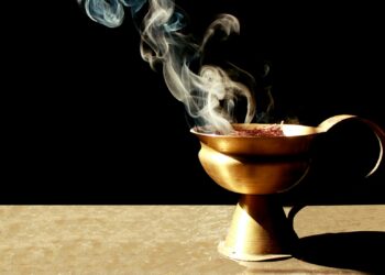 Comment utiliser les bâtonnets d'encens ?