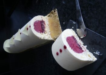 Comment utiliser un moule à bûche en inox ?