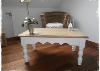 Comment vernir une table de salon ?
