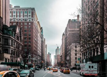 Est-ce que Manhattan est un quartier de New York ?