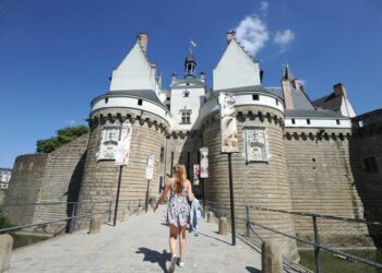 Est-ce que Nantes fait partie de la Bretagne ?