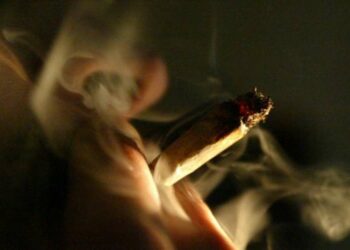 Est-ce que c'est dangereux de fumer un joint ?