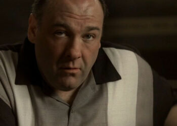 Est-ce que et meurt à la fin ?