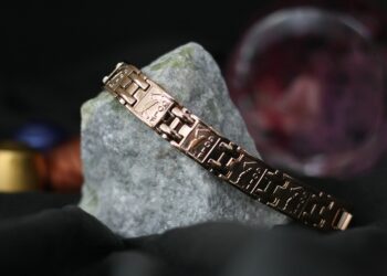 Est-ce que le cuivre rouillé bijoux ?