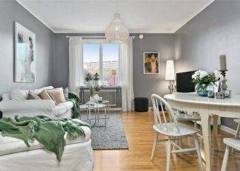 Est-ce que le gris va avec le beige ?