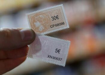 Où acheter des enveloppes et des timbres ?