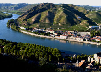 Où commence la vallée du Rhone ?