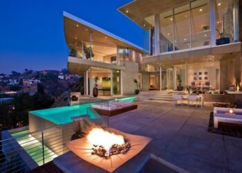 Où est la plus grande maison du monde ?