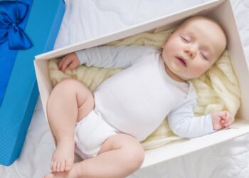 Où faire dormir bébé en déplacement ?