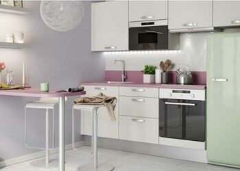 Où mettre le frigo dans une petite cuisine ?