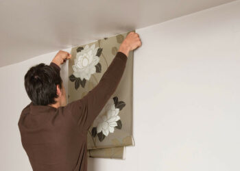 Où poser le premier le de papier peint ?