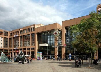 Où se garer gratuitement à Lyon Part-dieu ?