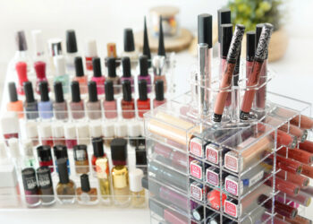 Où trouver des rangements à maquillage ?