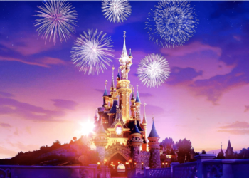 Pourquoi Disneyland Paris est à Paris ?