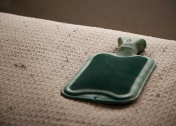 Pourquoi mettre une bouillotte chaude sur le ventre ?