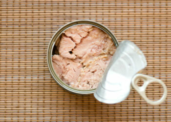 Pourquoi ne pas mettre de boite de conserve au frigo ?