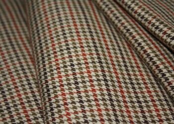 Pourquoi tissu pied-de-poule ?