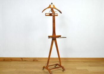 Pourquoi valet de chambre ?