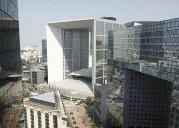 Quand a été construit la Défense ?