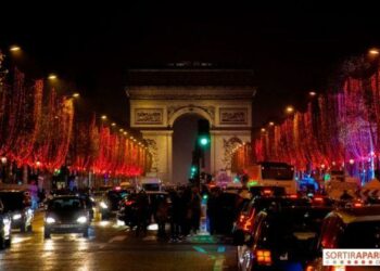 Quand commencent les illuminations à Paris ?