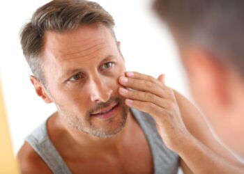 Quel âge a Noholita ?