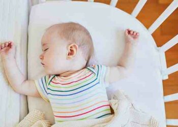 Quel âge lit au sol ?