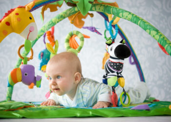 Quel âge pour le tapis d'éveil ?