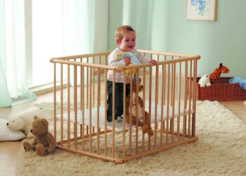 Quel âge pour un parc bébé ?
