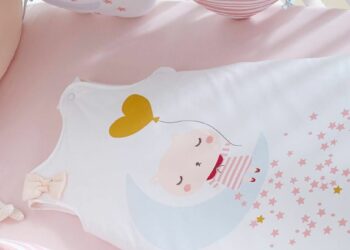 Quel âge pour une gigoteuse ?