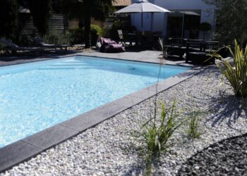 Quel aménagement autour d'une piscine ?