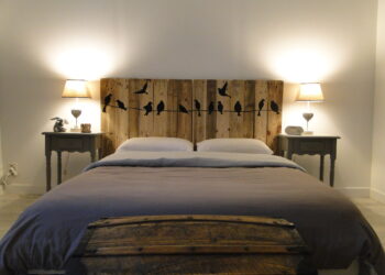 Quel bois utiliser pour faire une tête de lit ?