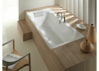 Quel bois utiliser pour un tablier de baignoire ?