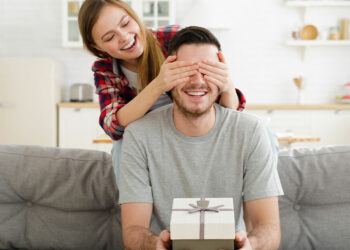 Quel est le plus beau cadeau qu'une femme peut donner à un homme ?