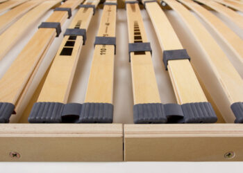 Quel est le poids d'un sommier à lattes ?