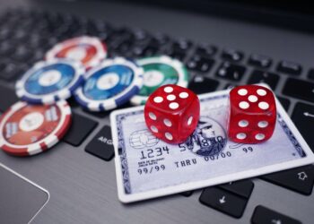 Quel est le premier jeu en ligne ?