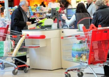 Quel est le salaire d'une caissière à Auchan ?