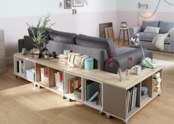 Quel meuble derrière un canapé ?