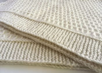 Quel point de tricot pour une couverture bébé ?