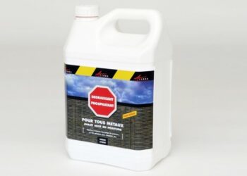 Quel produit pour Degraisser le bois avant peinture ?