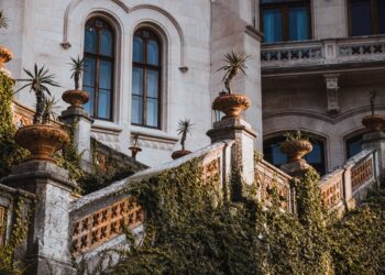 Quel salaire pour emprunter 10000000 ?