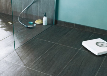 Quel tapis choisir pour agrandir une pièce ?