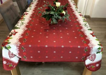 Quel tissu pour une nappe de Noël ?