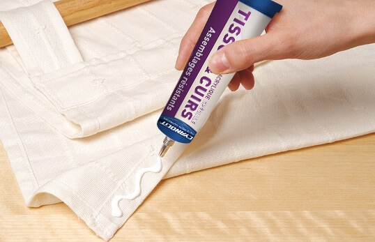 Colle Pour Tissu En Tube De 30 Ml