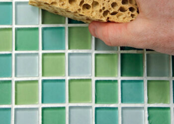 Quelle colle pour mosaïque extérieure ?
