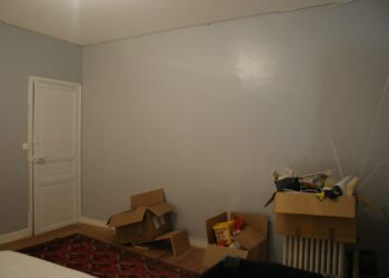 Quelle couleur avec du gris bleuté ?